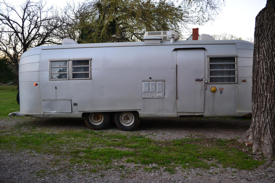 Streamline Trailer