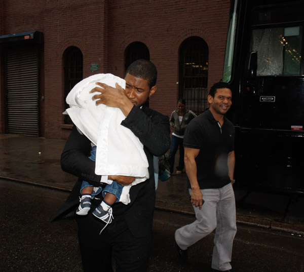 Usher And Wife