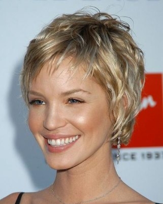 Very Short Haircuts For Curly Hair Women